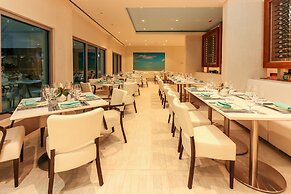 Harbor Club St. Lucia, Curio Collection by Hilton
