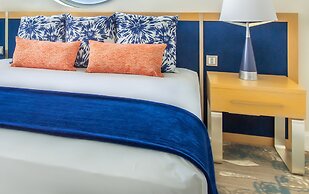 Harbor Club St. Lucia, Curio Collection by Hilton
