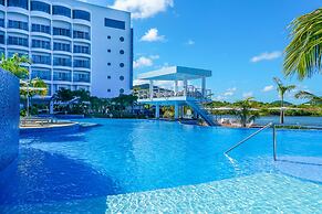 Harbor Club St. Lucia, Curio Collection by Hilton