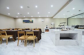 Metropolo Shanghai Hongqiao Airpart Wuzhong Road Hotel