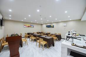 Metropolo Shanghai Hongqiao Airpart Wuzhong Road Hotel