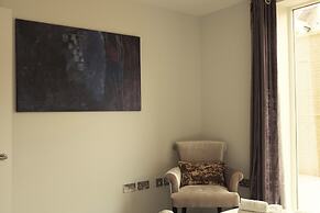 Pinnacle Residences - Cambridge Vesta