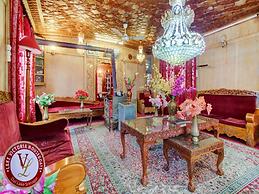 Lake Victoria Houseboat