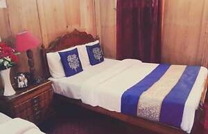 Lake Victoria Houseboat