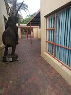 Naisar Holiday Home & Cottage Primrose