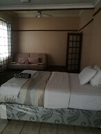 Naisar Holiday Home & Cottage Primrose