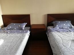 Mamaya Apartment Hotel