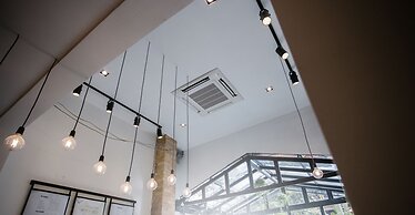 Lebou Boutique Hostel