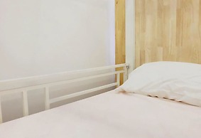 Lebou Boutique Hostel