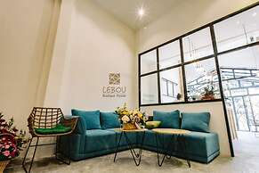 Lebou Boutique Hostel