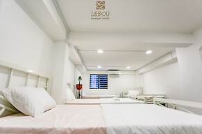 Lebou Boutique Hostel