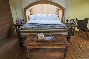 Under Canvas Great Smoky Mountains