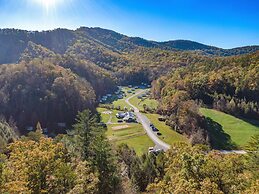 Under Canvas Great Smoky Mountains