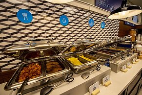 Holiday Inn Express & Suites Colorado Springs AFA Northgate by IHG