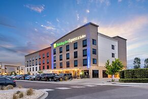 Holiday Inn Express & Suites Colorado Springs AFA Northgate by IHG