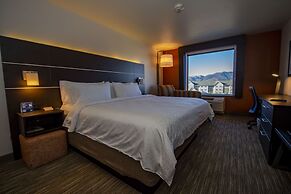 Holiday Inn Express & Suites Colorado Springs AFA Northgate by IHG