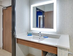 Holiday Inn Express & Suites Dallas NW HWY - Love Field, an IHG Hotel