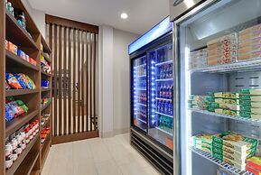 Holiday Inn Express & Suites Dallas NW HWY - Love Field by IHG