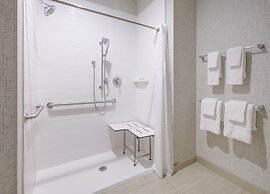 Holiday Inn Express & Suites Dallas NW HWY - Love Field by IHG