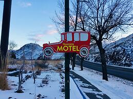 Riverside Motel