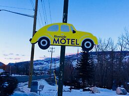 Riverside Motel