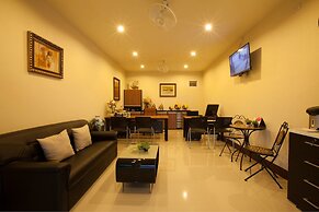 Chiang Kham Grand Villa