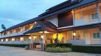 Chiang Kham Grand Villa