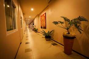 Chiang Kham Grand Villa