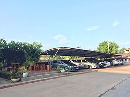 Chiang Kham Grand Villa