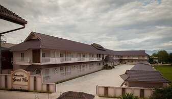 Chiang Kham Grand Villa