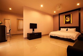 Chiang Kham Grand Villa