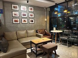 84 Gallery - Hostel