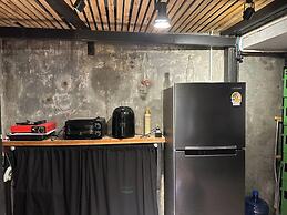 84 Gallery - Hostel