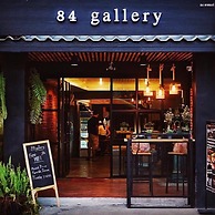 84 Gallery - Hostel