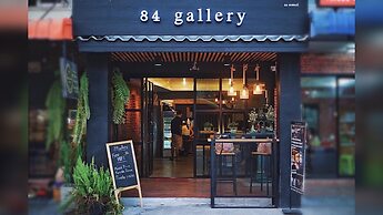 84 Gallery - Hostel