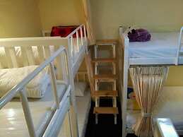 Smile Capsule Hostel