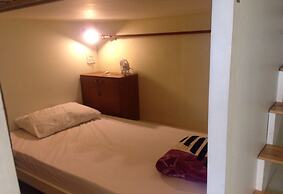 Smile Capsule Hostel