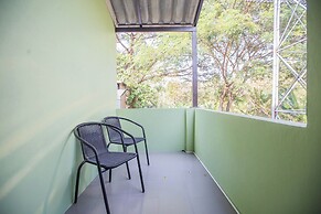 iRoom Boutique House