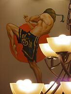 Maneeya Park Residence