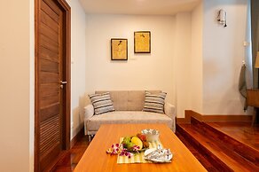 Maneeya Park Residence