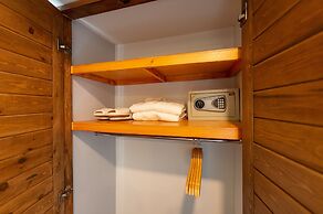 Maneeya Park Residence