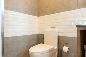 Maneeya Park Residence