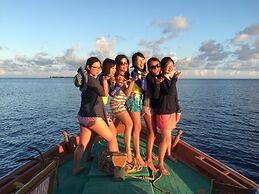 Noovilu Suites Maldives