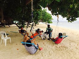 Noovilu Suites Maldives