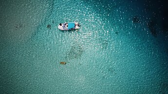 Noovilu Suites Maldives