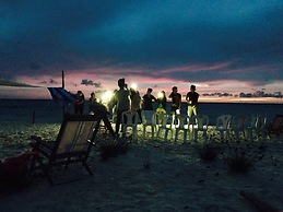 Noovilu Suites Maldives