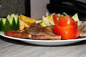 Highlands Lodges and Apartments