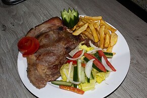 Highlands Lodges and Apartments