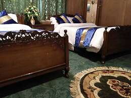 Houseboat Prince Of Bombay
