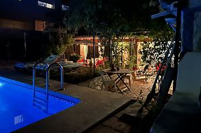 At Home Malaga Stay & Solo Travellers